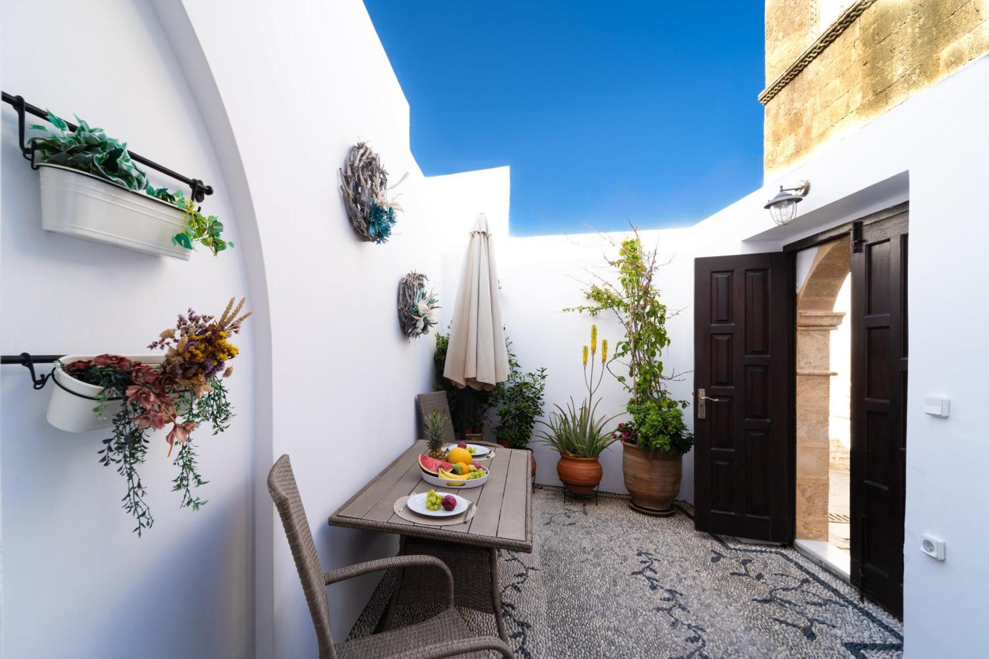 Villa Dafni - Lindos ภายนอก รูปภาพ